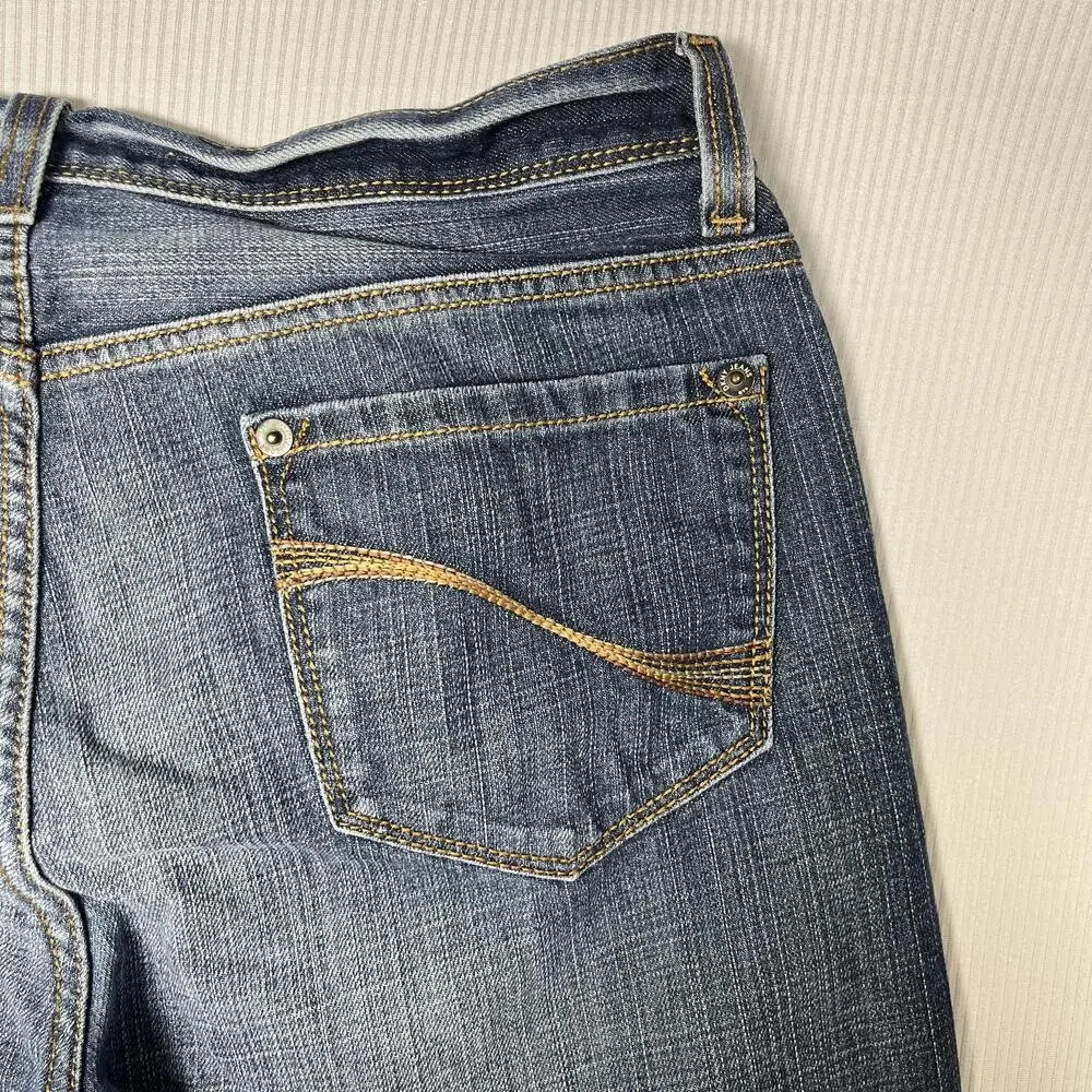 DKNY Jeans brand dkny